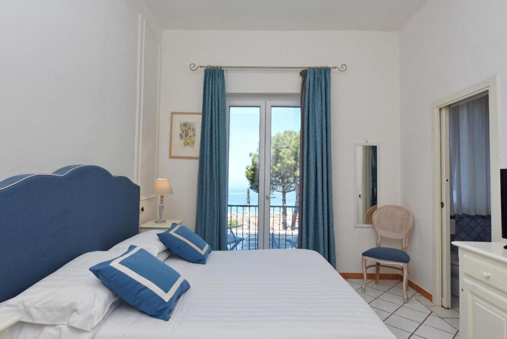 Hotel Garden Riviera Santa Maria di Castellabate Eksteriør billede